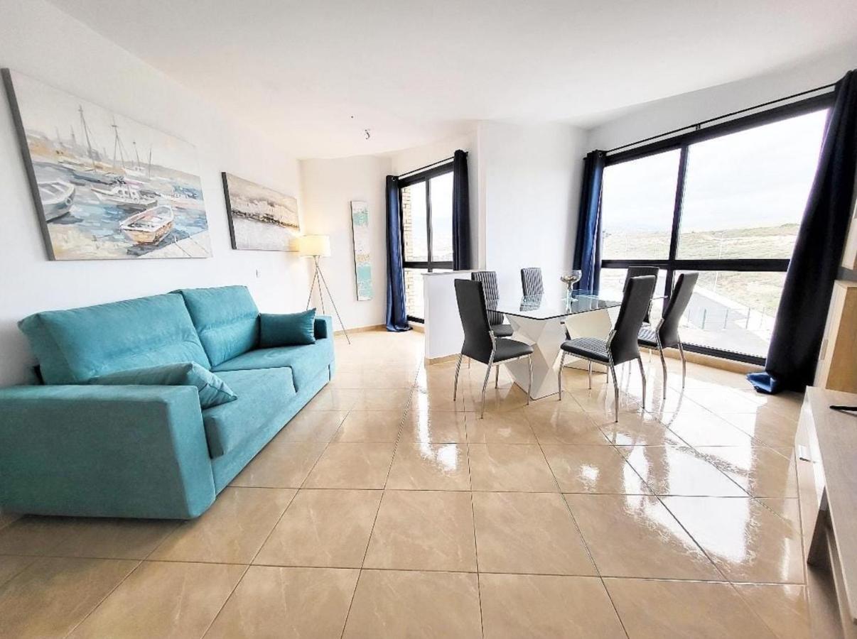 Appartamento Ocean Blue, Next To The Ocean, Fast Wi-Fi Los Abrigos Esterno foto
